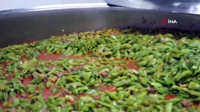 karantina -  Tuzla’da her gün ihtiyaç sahibi 2 bin kişiye sıcak yemek Videosu