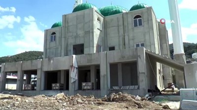 kubbe -  8 yıldır tamamlanamayan cami bölge halkını çileden çıkardı Videosu