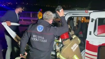 asiri hiz -  Bursa'da araç tırın altına girdi: 1 ölü Videosu