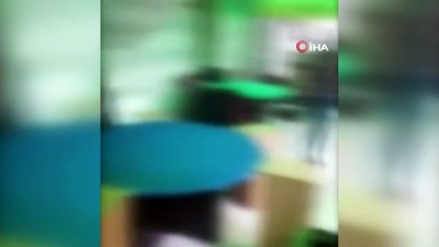 emniyet muduru -  Esenyurt’ta kumarhaneye baskın: 15 kişiye 52 bin lira ceza kesildi Videosu