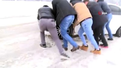 kis lastigi -  Uludağ’a çıkmak isteyen tedbirsiz vatandaşlar yolda kaldı Videosu