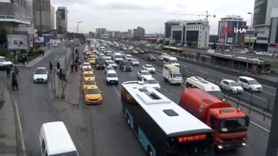aritas -  Mega kent, yeni haftaya trafik yoğunluğu ile başladı Videosu