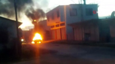 sizce -  Kozan’da seyir halindeki alev alan araç korku dolu anlar yaşattı Videosu