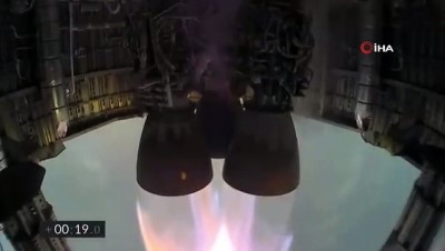  - SpaceX’in roketi iniş sırasında infilak etti