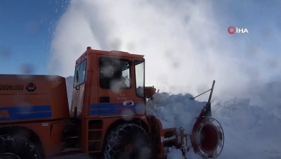 karla mucadele -  4 aydır kapalı olan Ardahan-Ardanuç yolu için çalışmalar başladı Videosu