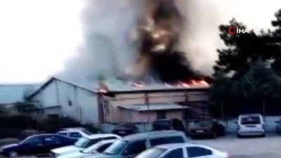  Kahramanmaraş'ta tekstil fabrikasında yangın