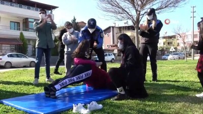 kimlik karti -  Adana’da engelli çocuklara polis kimliği Videosu