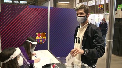 baskanlik secimi - BARSELONA - Barcelona Kulübü yeni başkanını seçiyor Videosu