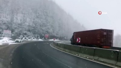 guzergah -  Bolu Dağı’nda kar yağışı başladı Videosu