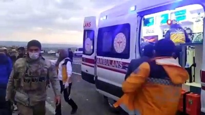  Diyarbakır’da feci kaza: 2’si çocuk 5 ölü, 4 yaralı
