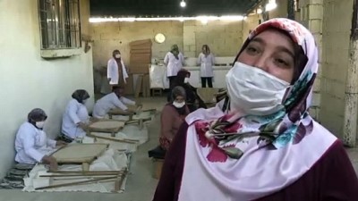 hayat hikayesi - GAZİANTEP - Ailesinin geçimini sağlamak için köy ekmeği yapan ev kadını, kadınların umudu oldu Videosu