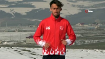  Kaza ve sakatlıkların yakasını bırakmadığı Milli Atlet Karateker, Türkiye ve Bulgaristan'da derece aldı