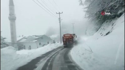 kayak merkezi -  Kentin yüksek kesimleri kar ile kaplandı Videosu