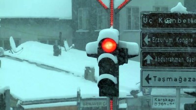 kaldirimlar - ERZURUM - Kar yağışı etkili oluyor Videosu