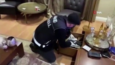 dedektor kopek -  İstanbul'da uyuşturucu satıcılarına operasyon: 3 gözaltı Videosu