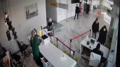 Hastanede sağlık çalışanına saldırı anı güvenlik kamerasında