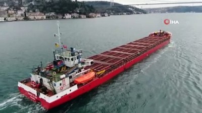 kuru yuk gemisi -  İstanbul Boğazı'nda kuru yük gemisi arıza yaptı Videosu