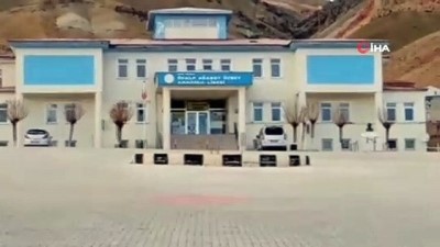  Özalp'ta 8 okulda eğitime ara verildi