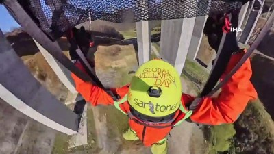 parasutcu -  Base jump dünya rekortmeni Kuzey Marmara Otoyolu’ndan paraşütle atladı Videosu