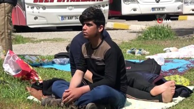  'Türkiye bizim için bir umuttur' diye yola çıkan göçmenlerin hikayeleri yürek burkuyor