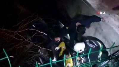 whatsapp -  Kanala uçan cipin sürücüsü hayatını kaybetti Videosu