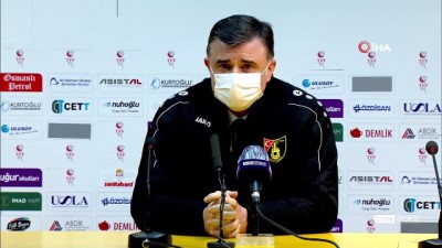  - Saffet Akyüz: “Bizim için güzel bir galibiyet oldu”
- İstanbulspor Teknik Direktörü Saffet Akyüz:
- “Uzun süredir böyle farklı kazanmamıştık”