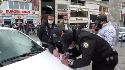  Taksim’e turist gibi gelen yerleşik yabancılara ceza