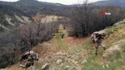 kalasnikof -  Tunceli’de teröristlerin kullandığı 8 sığınak imha edildi Videosu