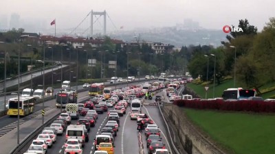 mobil uygulama -  58 saatlik  kısıtlama sonrası İstanbul’da  trafik yoğunluğu Videosu