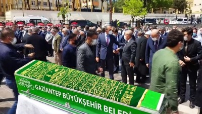  AK Partili Şamil Tayyar'ın babası son yolculuğuna uğurlanıyor