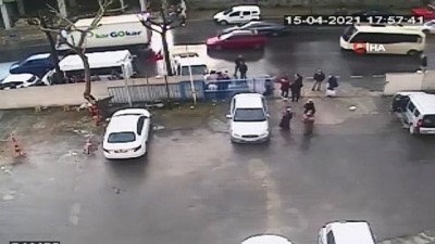 tekstil iscisi -  Güngören’de kamyonetin yayaya çarptığı feci kaza kamerada Videosu