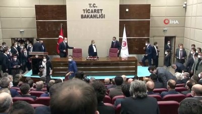  Ticaret Bakanı Mehmet Muş, görevi devraldı