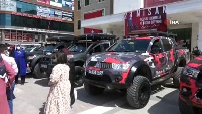  23 Nisan'a özel 4x4'lük kutlama