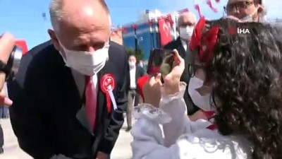  Çocuk gazeteciler sordu, protokol yanıtladı