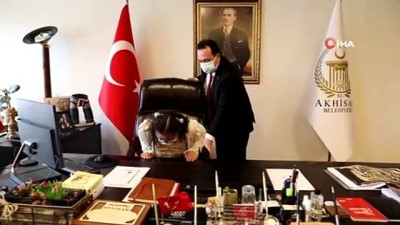  Down sendromlu Meryem, Akhisar Belediye Başkanı oldu