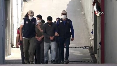  FETÖ operasyonunda gözaltına alınan 8 zanlıdan 3'ü tutuklandı
