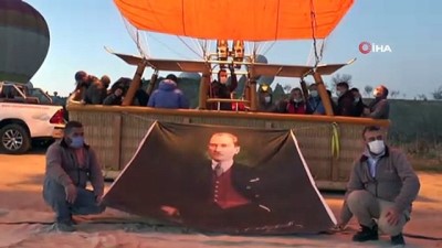 bayram coskusu -  Kapadokya’da balonlar Türk Bayrakları ve Atatürk posterleriyle havalandı Videosu