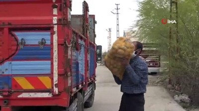  Van’da ücretsiz soğan ve patates dağıtımı başladı