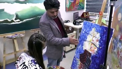 resim sanati -  Suriyeli çocuklar yıkıma uğrayan ülkelerini resim sanatıyla ayağa kaldırmaya çalışıyor Videosu