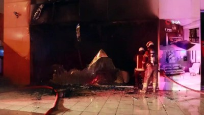 mobilya -  İki katlı mobilya atölyesi yangın Videosu