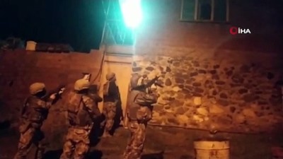 suc orgutu operasyonu -  İzmir merkezli suç örgütü operasyonu: 32 gözaltı Videosu
