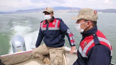 amator balikci -  Türkiye'nin yarım adası Elazığ'da, kaçak ava sıkı takip Videosu