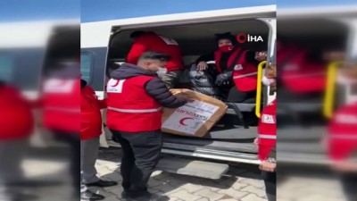 uzun omur -  Türk Kızılay’ı Bayrampaşa Kadın Kolları’ndan Van’a ısıtan ziyaret Videosu