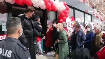 gori -  Kırmızı kategorideki Sivas’ta market indirimi Covid-19’u unutturdu, Valilik kararı ile market kapatıldı Videosu