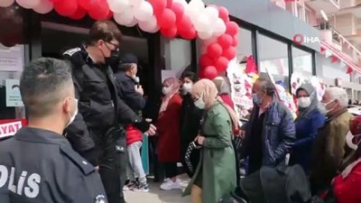  Kırmızı kategorideki Sivas’ta market indirimi Covid-19’u unutturdu, Valilik kararı ile market kapatıldı