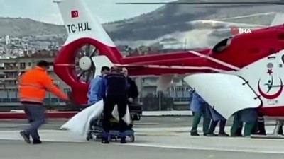  Düşen askeri eğitim uçağından kurtarılan pilotlar hastanede