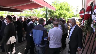 ERZİNCAN - Kovid-19'dan yaşamını yitiren Mollaköy Belediye Başkanı Şengül'ün cenazesi toprağa verildi