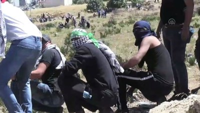 plastik mermi - RAMALLAH - İsrail güçlerinden Batı Şeria’daki Gazze'ye destek gösterilerine müdahale: 13 yaralı Videosu