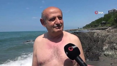 yuzme -  Başkan Bakırcı sezonun açılışını denize girerek yaptı Videosu