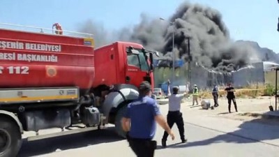 izolasyon malzemesi - HATAY - İzolasyon malzemesi üretim atölyesinde çıkan yangın söndürüldü Videosu